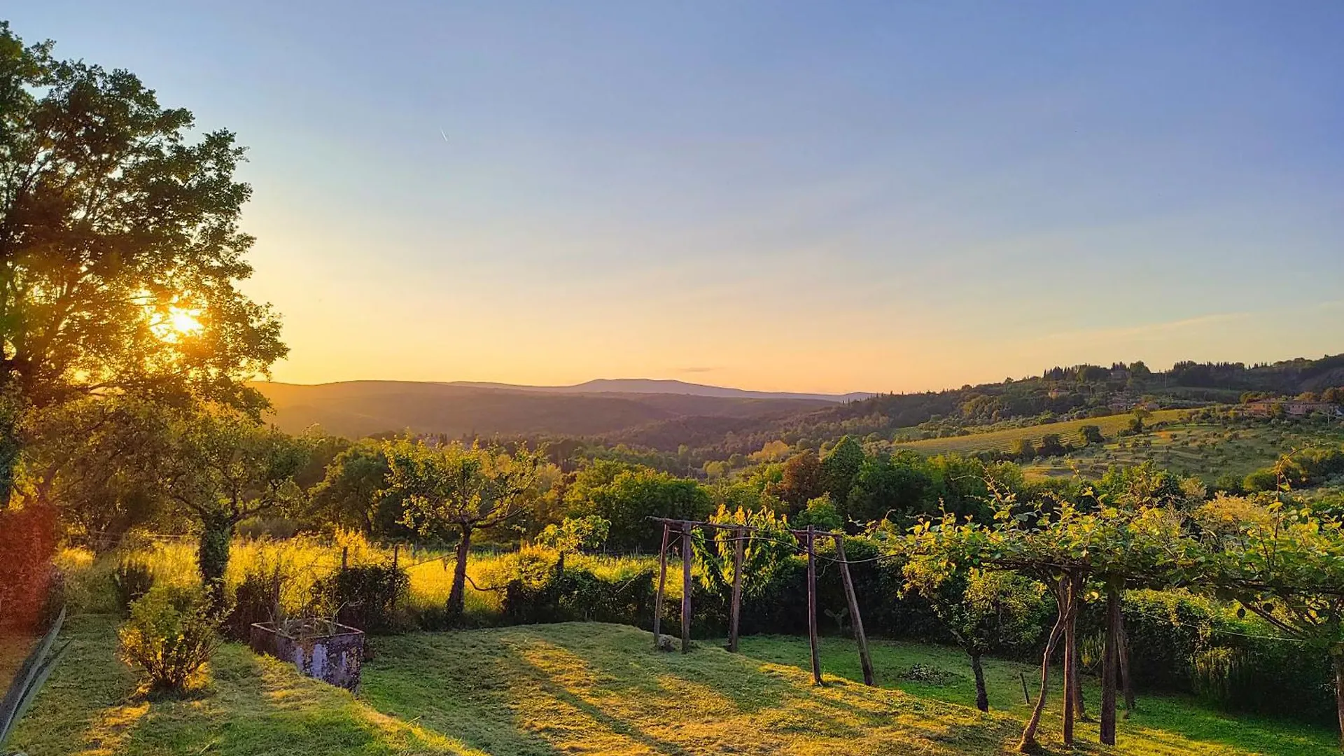 Borgo Villa Certano - Case Vacanza In Toscana Farm stay Siena