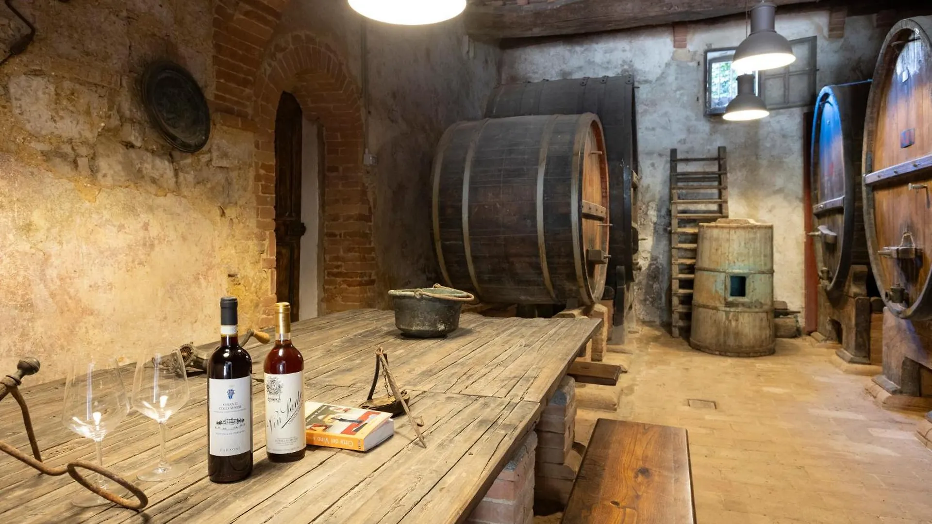 Borgo Villa Certano - Case Vacanza In Toscana Farm stay Siena