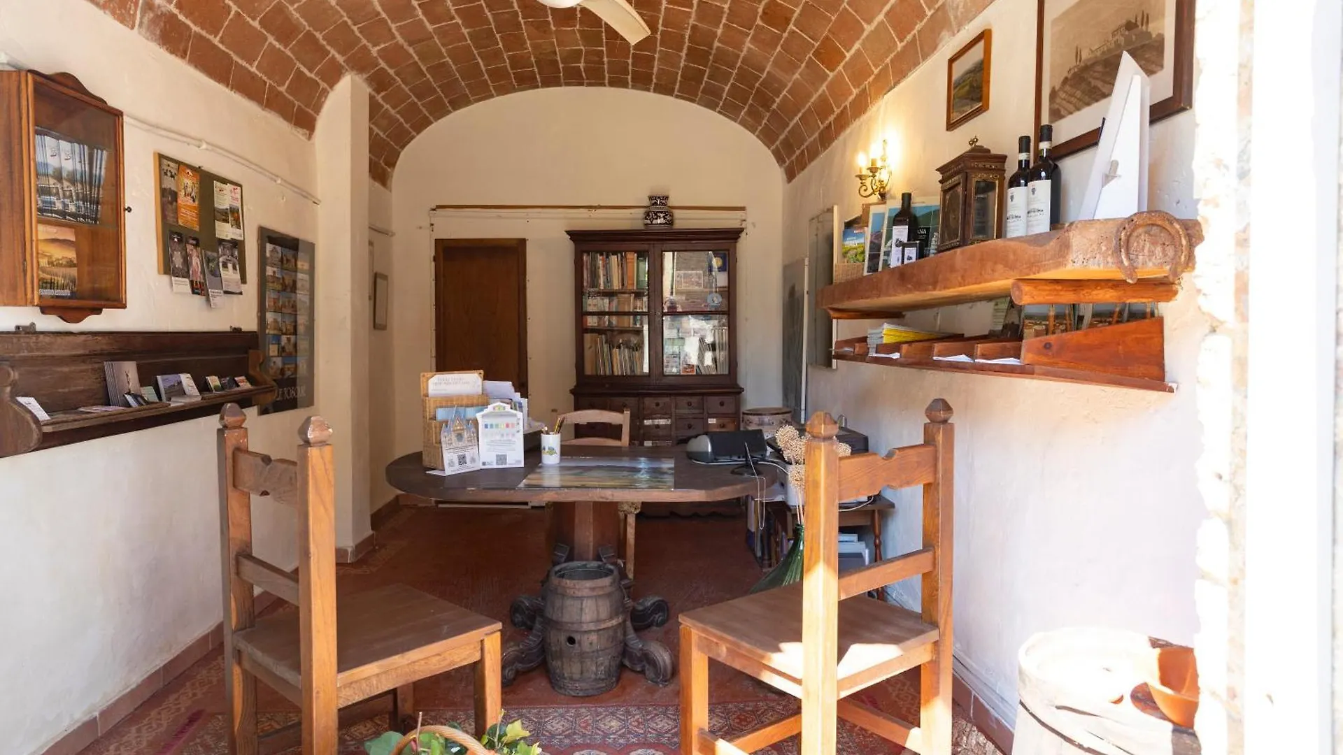 Borgo Villa Certano - Case Vacanza In Toscana Farm stay