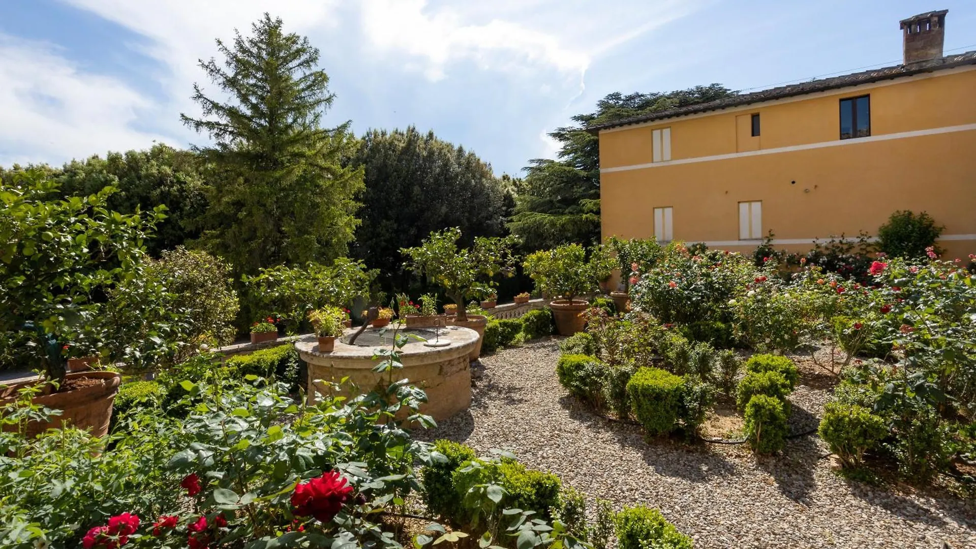 Borgo Villa Certano - Case Vacanza In Toscana
